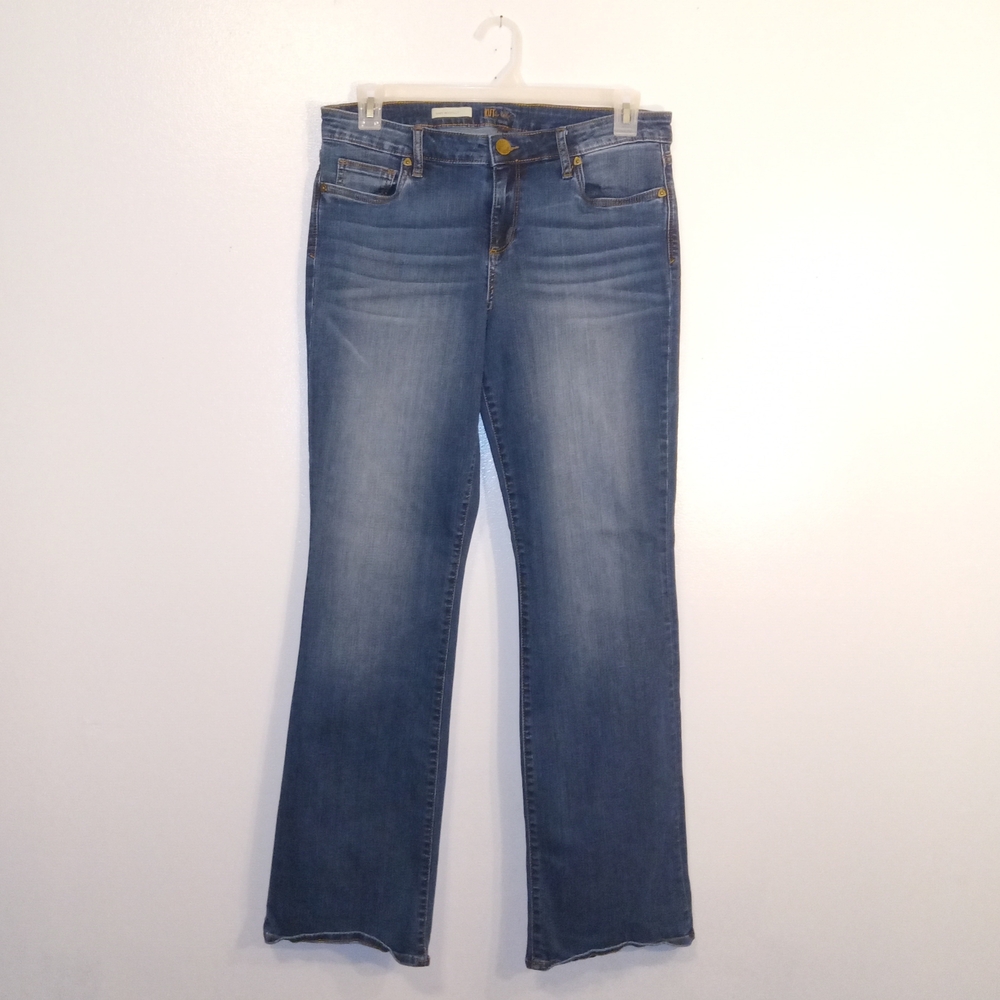 Kut from the Kloth Medium Wash Boot Cut Denim Jeans